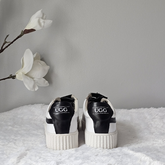 UGG Platform Sneakers - Picture 5 of 9